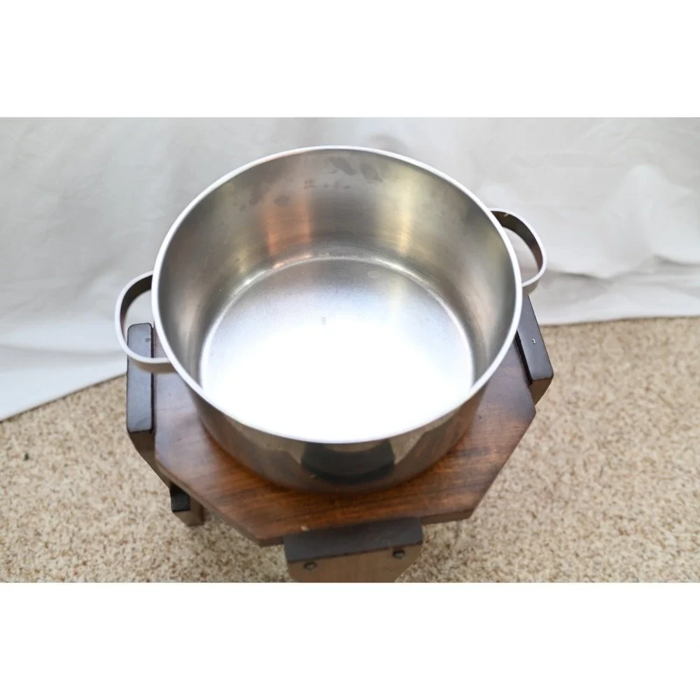 Revere Ware Copper Clad Bottom Stainless Steel Stock Pot 9.25 Inch Wide No Lid